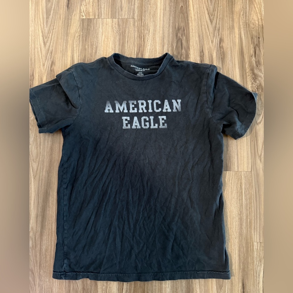 American Eagle Outfitters Black Short Sleeve Tee